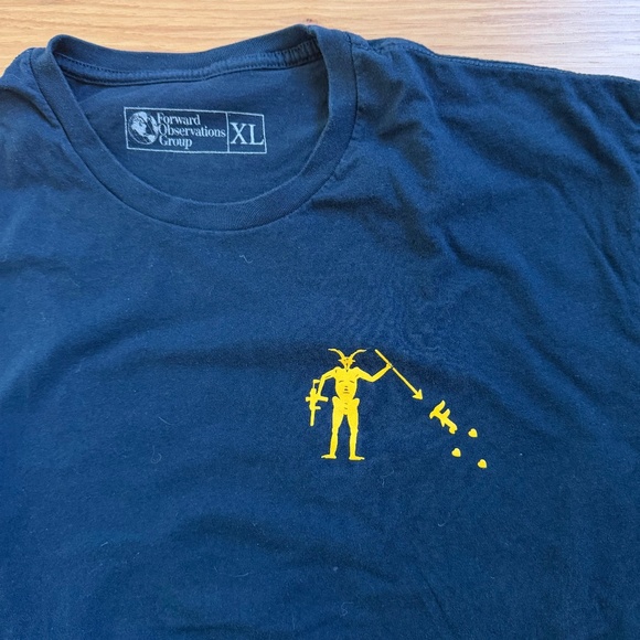 Forward Observations Group “Blackbeard Pirate” Tee (Navy) – Size XL - Picture 3 of 4